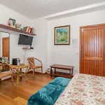 Chicca Di Francesca- Santa Teresa 3*