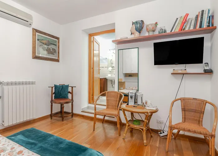 Chicca Di Francesca- Santa Teresa Konukevi